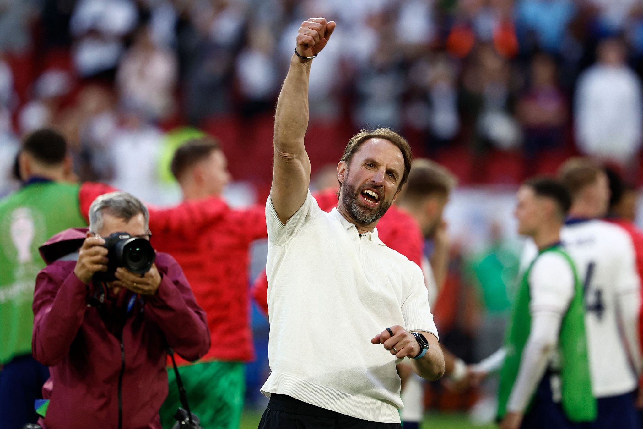 Southgate (Southgate Euro 96 points video)